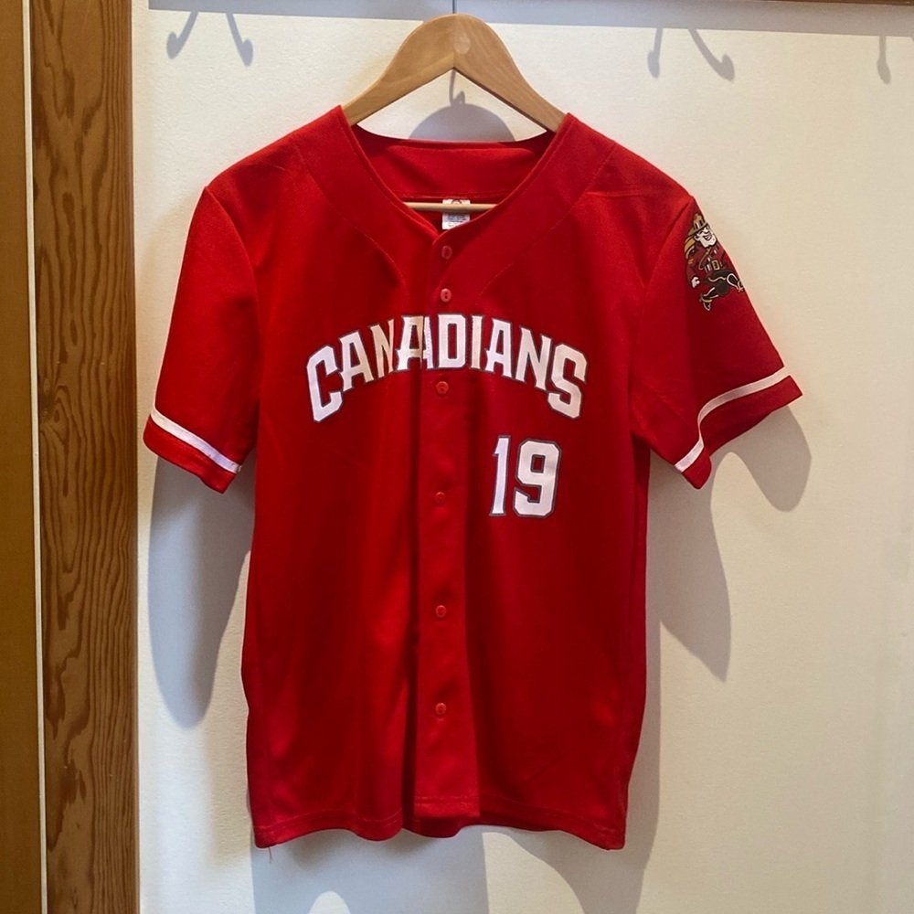 Signed Canadians (Nat Bailey) XL Youth Jersey